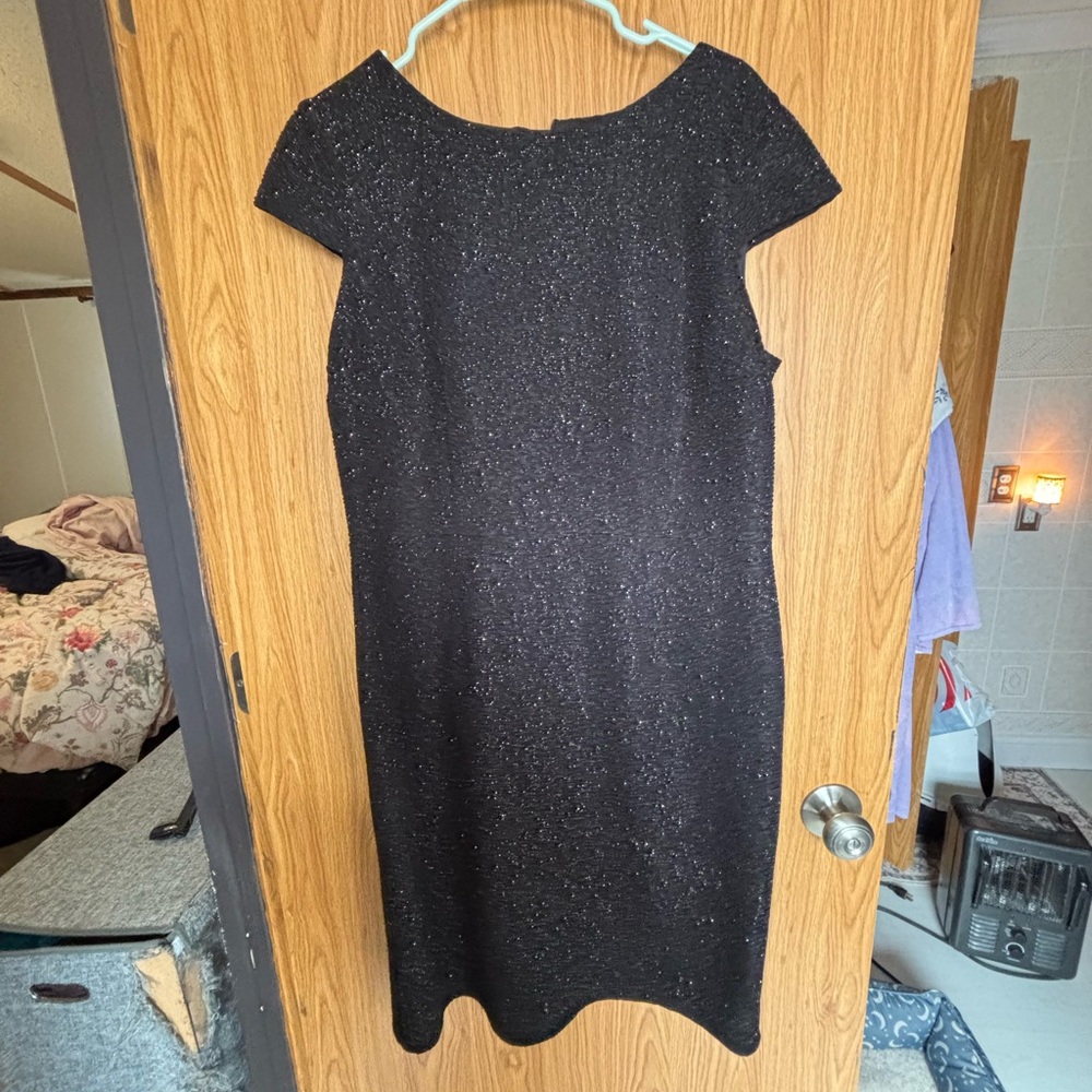 Alyx Sparkling Black Midi Dress
